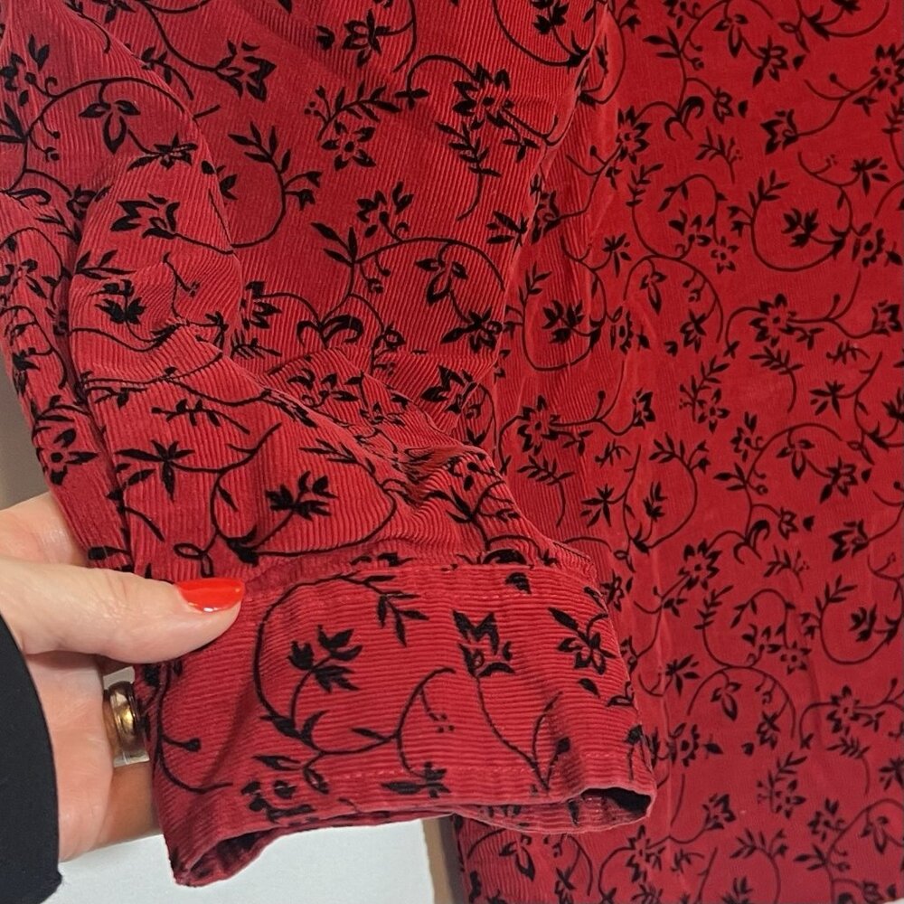 Talbots Shirt Corduroy Cotton Red Black Floral Buttons Size L Women Long Sleeves - Picture 7 of 8